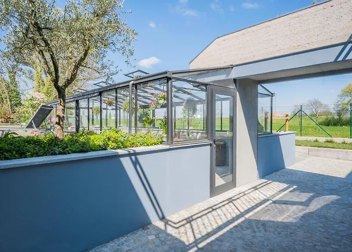 Royal Con Piscine Calda E Fredda